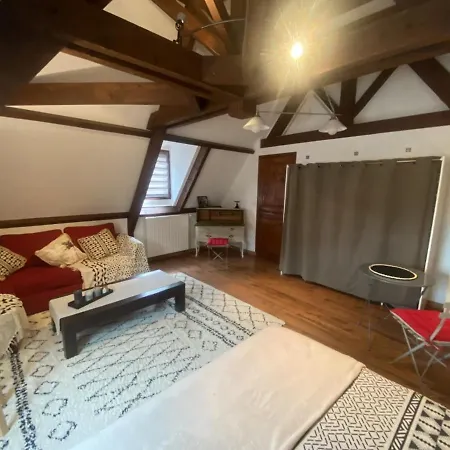 ホームステイ Chambre Cocooning En Etage Sur Le Chemin De Compostelle